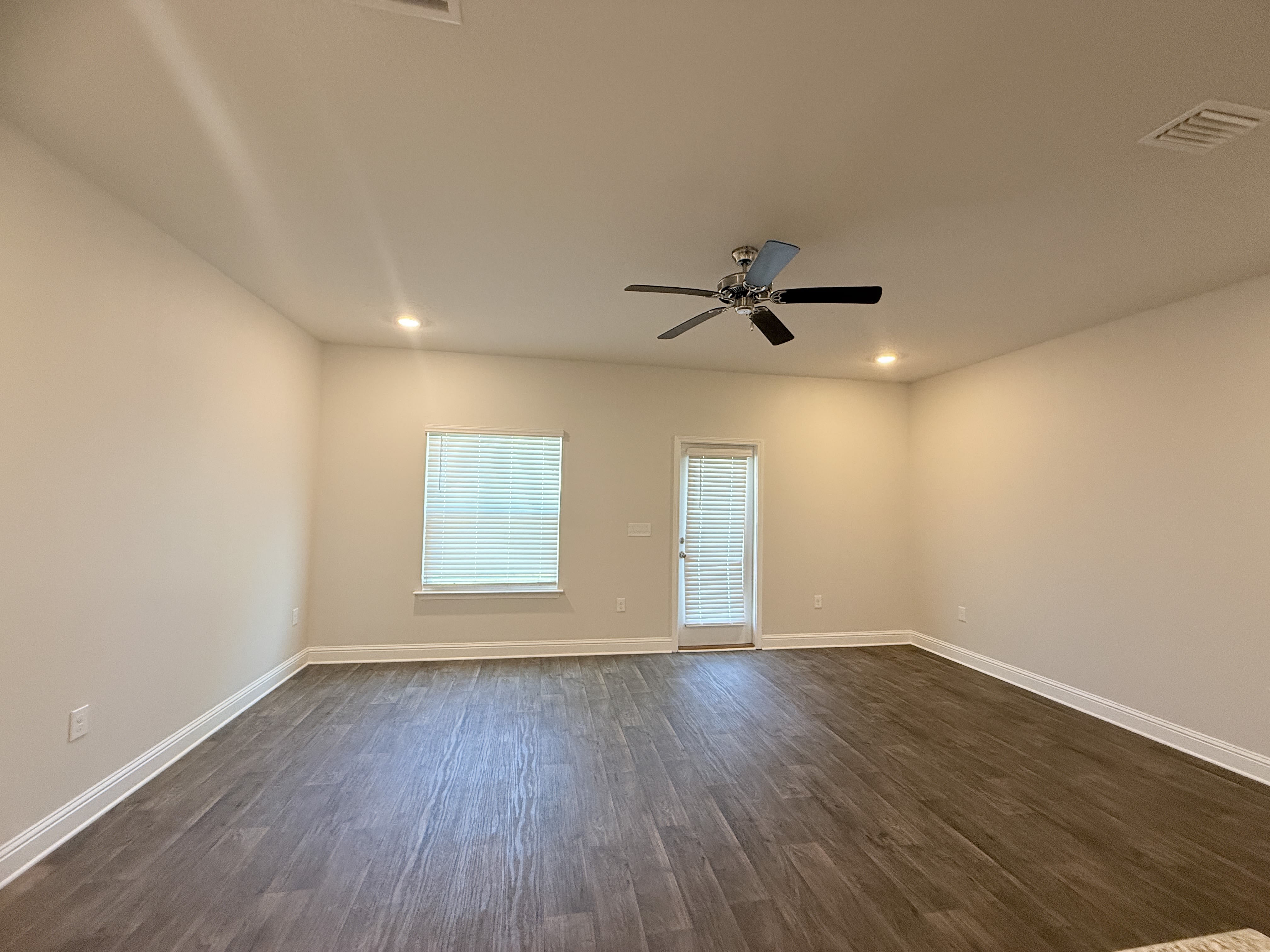 25806 Pollard Rd Apt 52 – photo 5