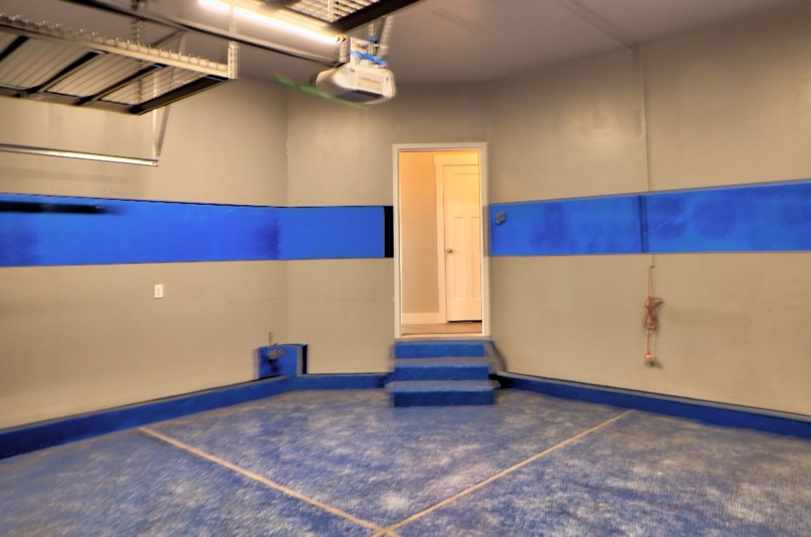 End Unit Town Home – photo 4