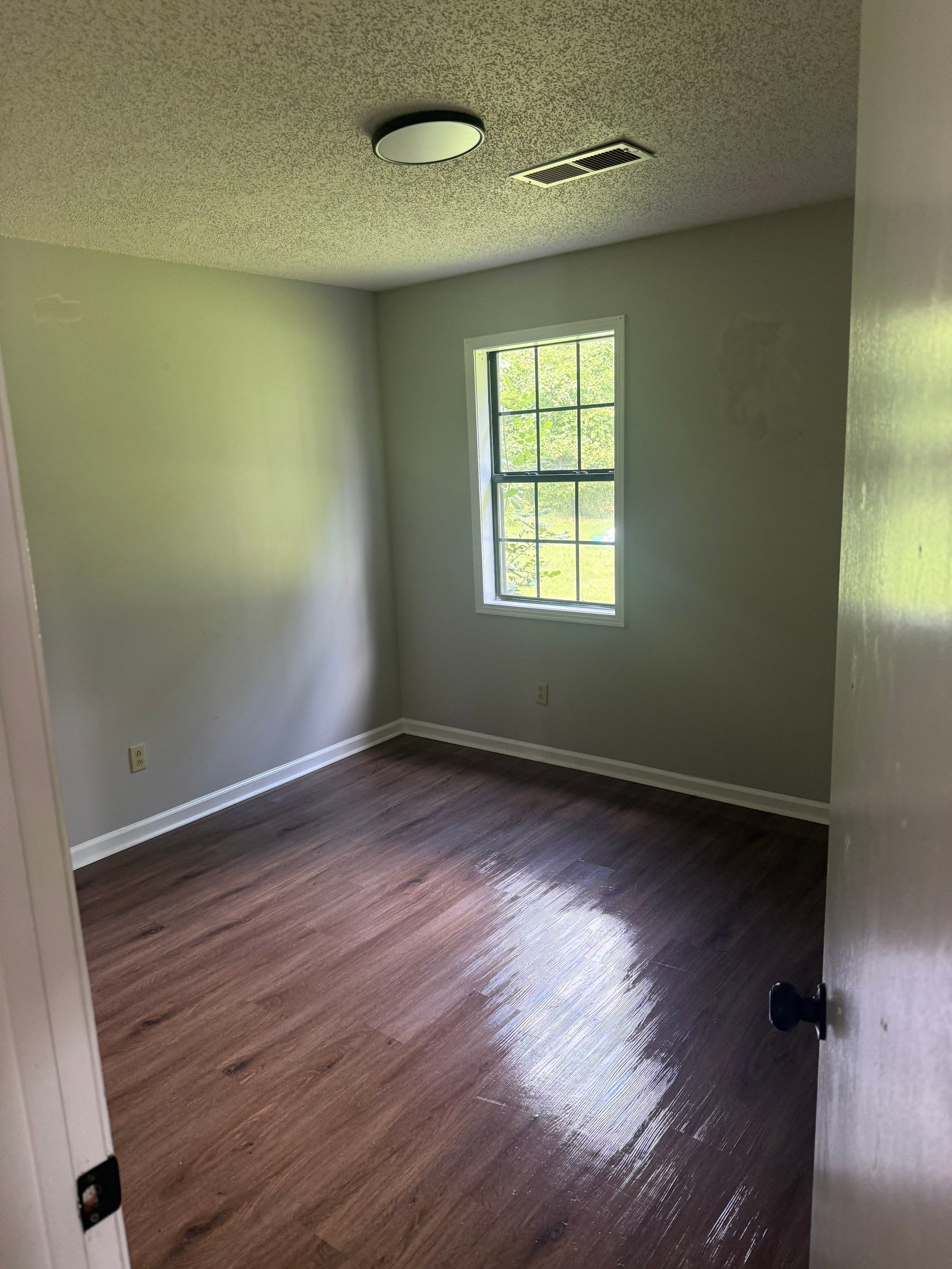 108 N Bond – photo 5