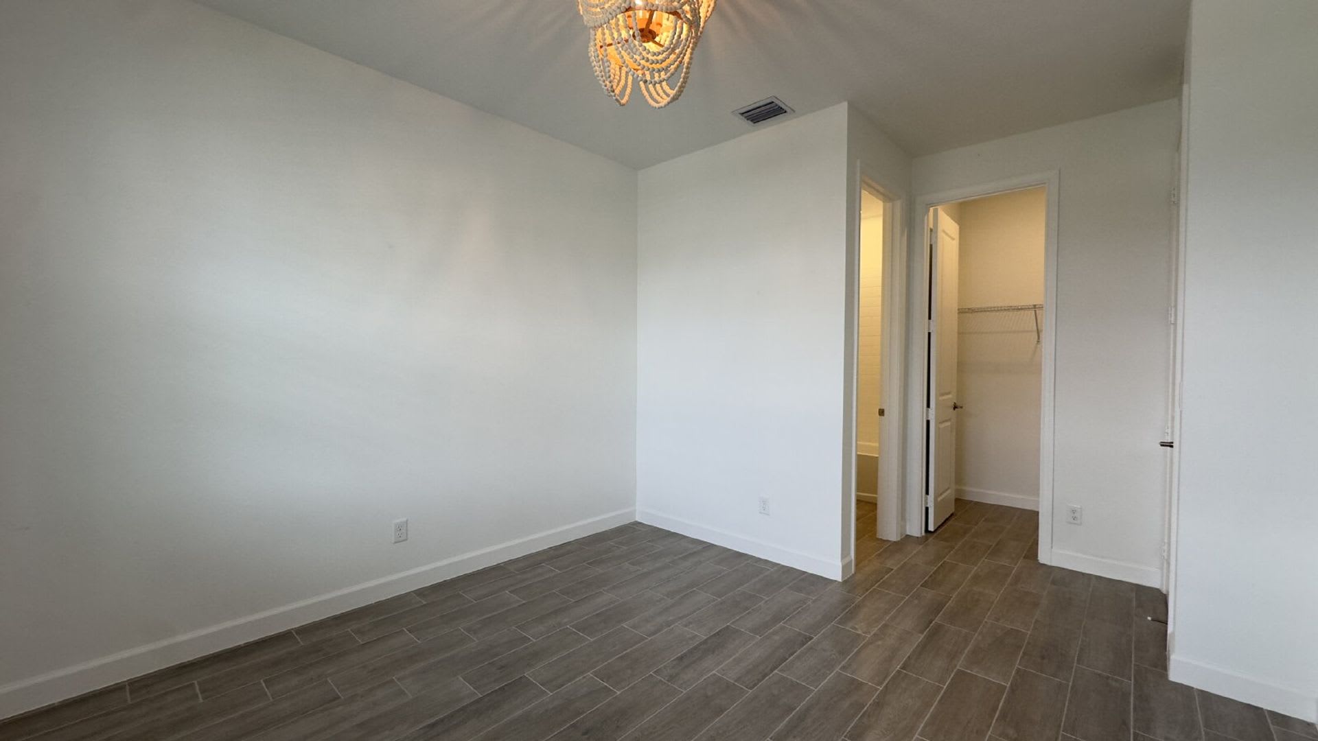 Discover Endless Possibilities of Open Space at 1473 Wandering Willow Way! – photo 5