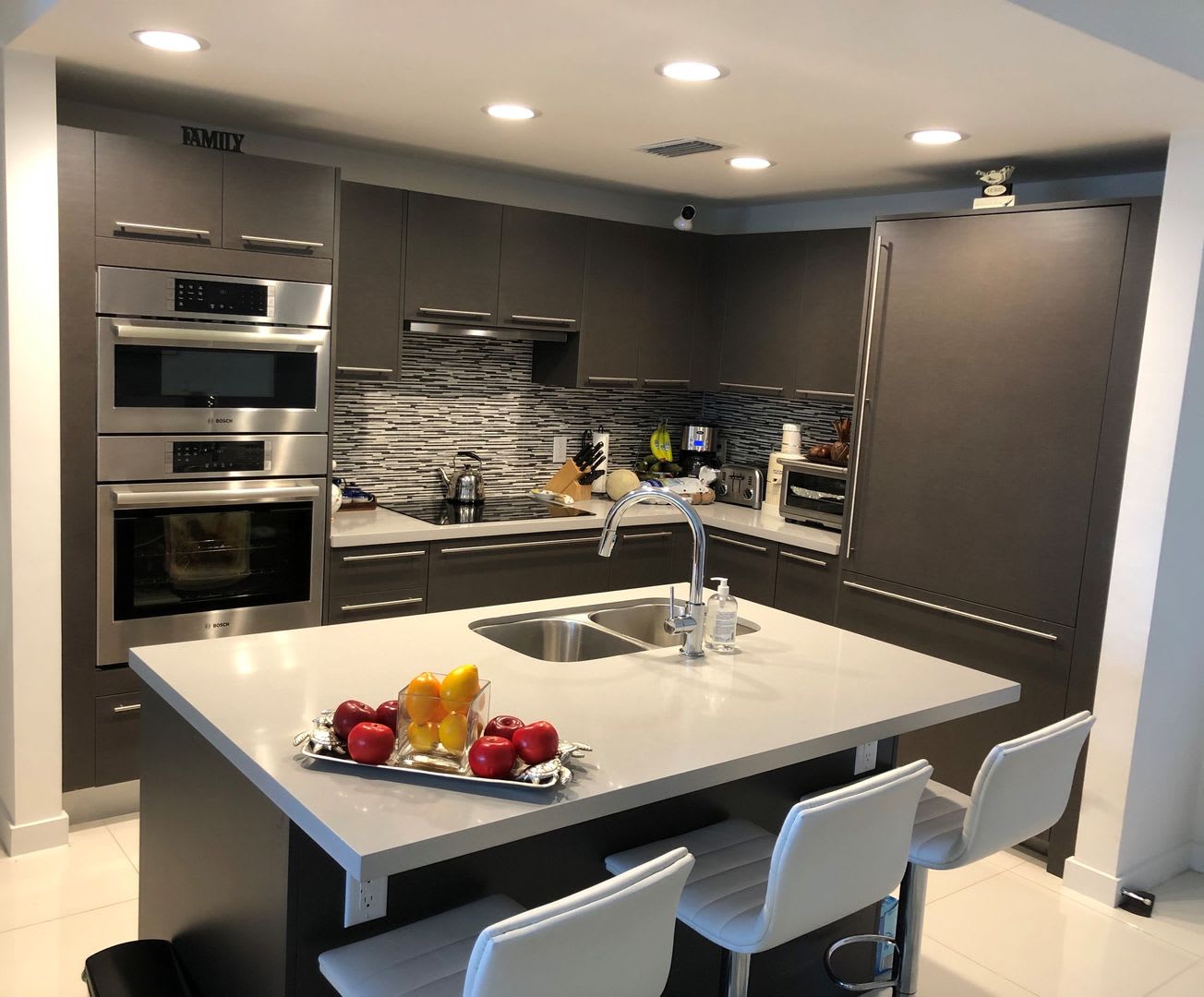 2 Bedroom/2 Bathroom Unit with Terrace – photo 2
