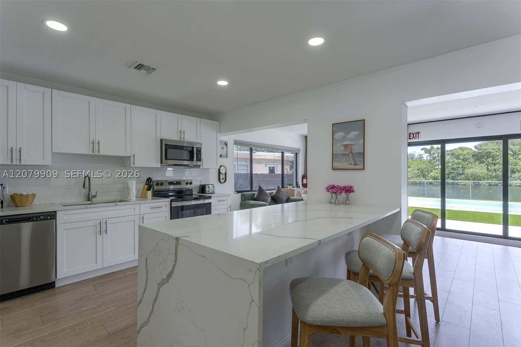 317 N 31st Ave – photo 3