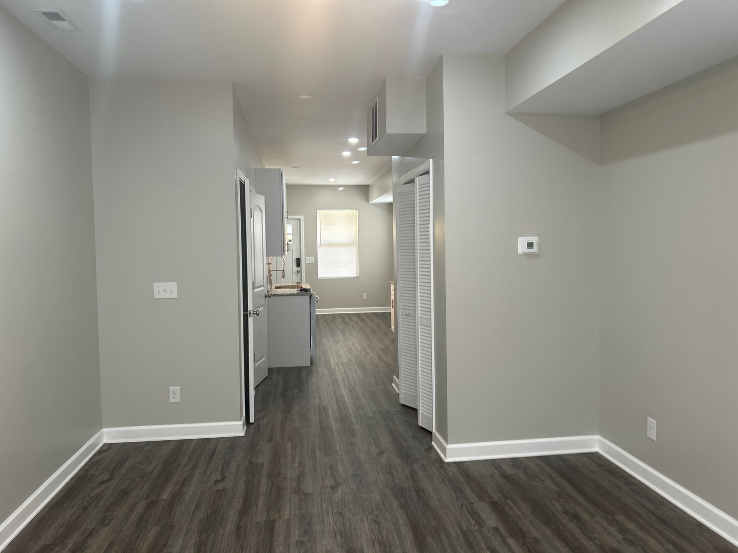 2013 Southeastern Ave – photo 3