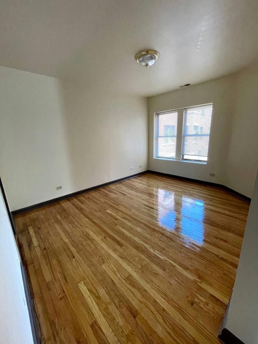 8044 South Ingleside – photo 2