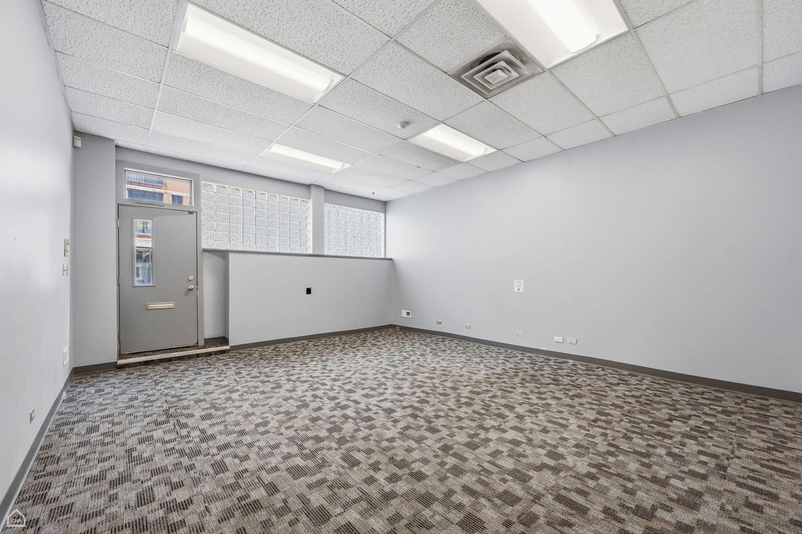 2307 W North Avenue – photo 2