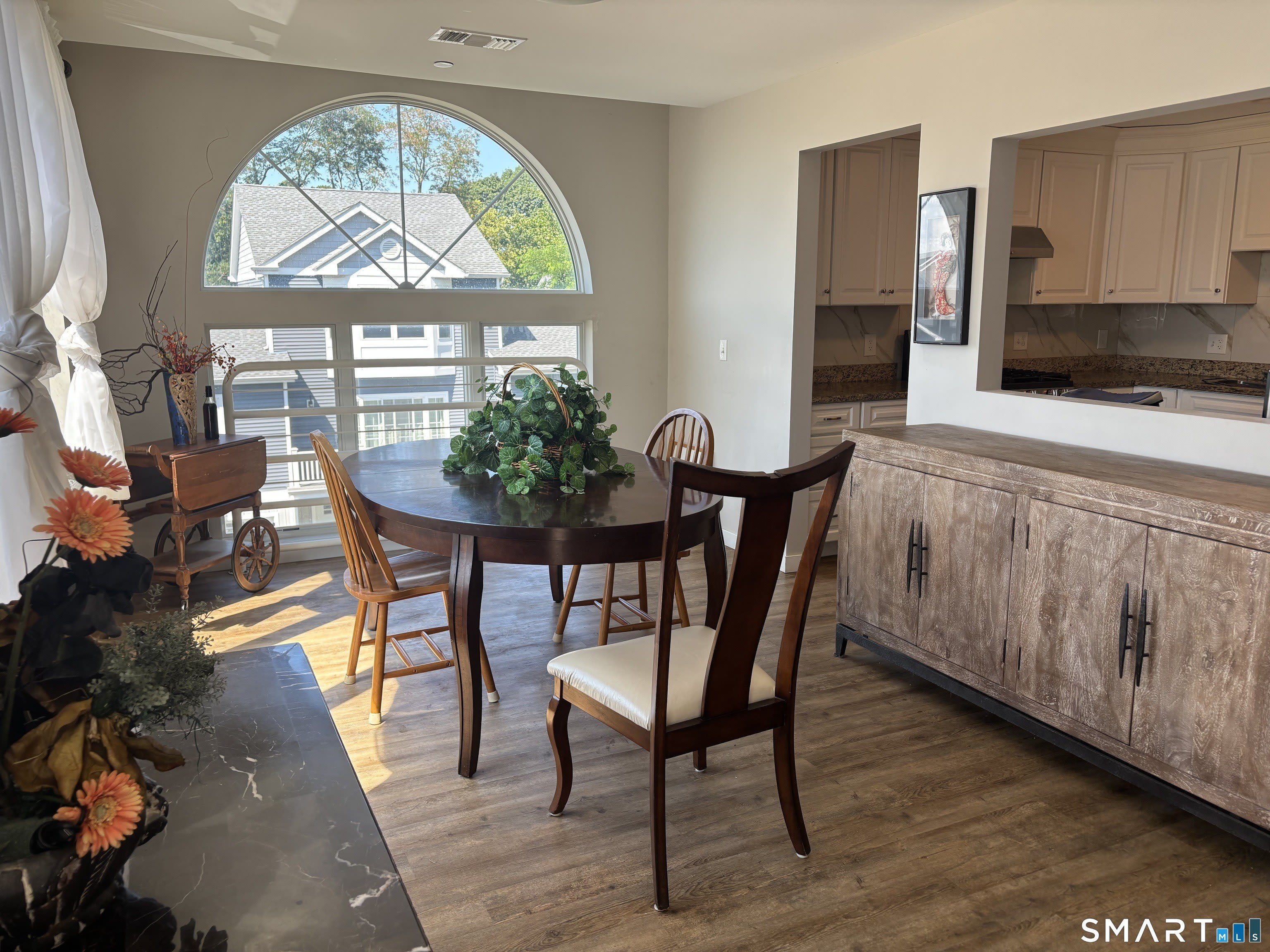 133 Harbor Close – photo 5