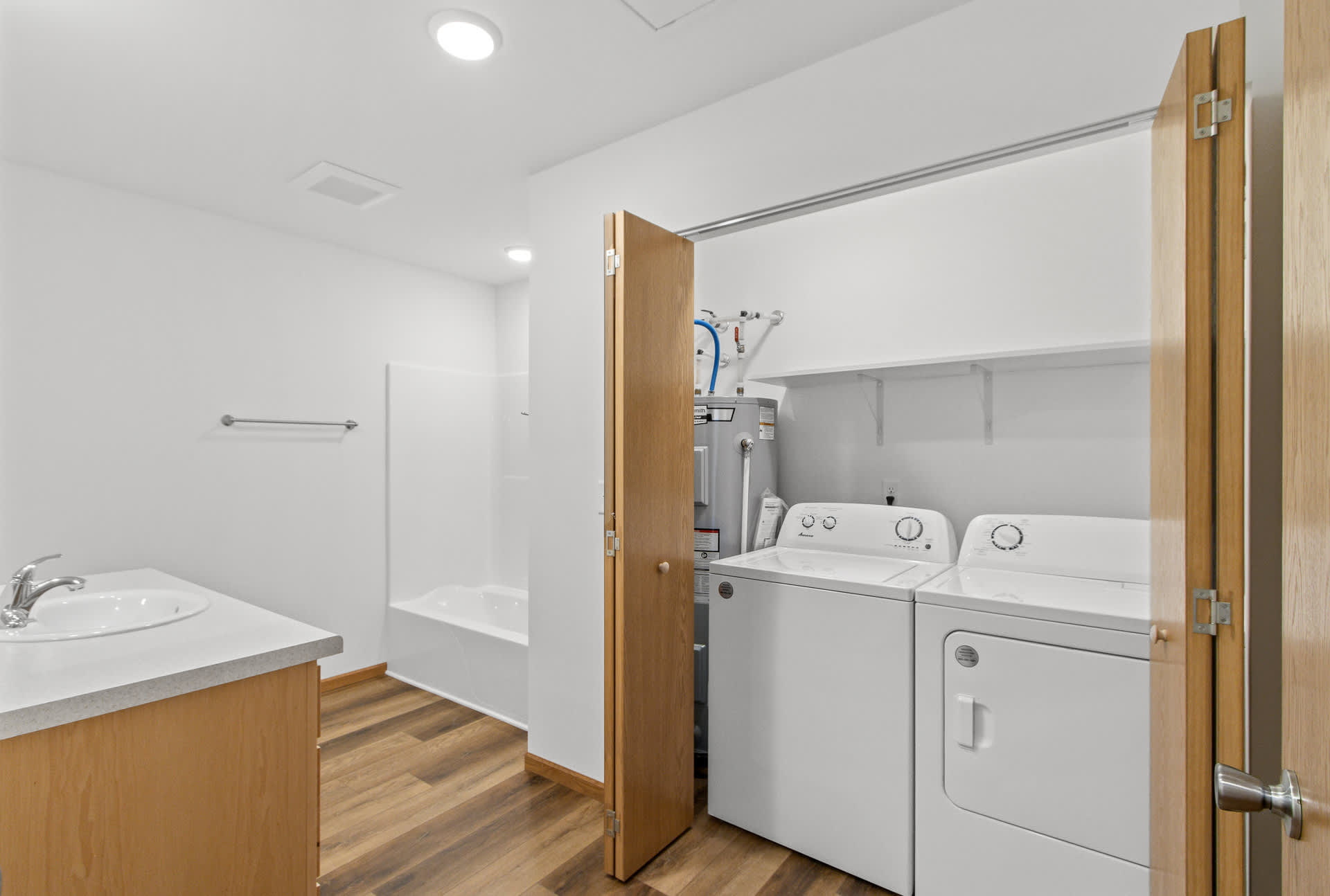 1425 Peterson Drive – photo 4