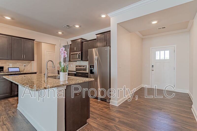 540 Yellow Fox Rd – photo 4