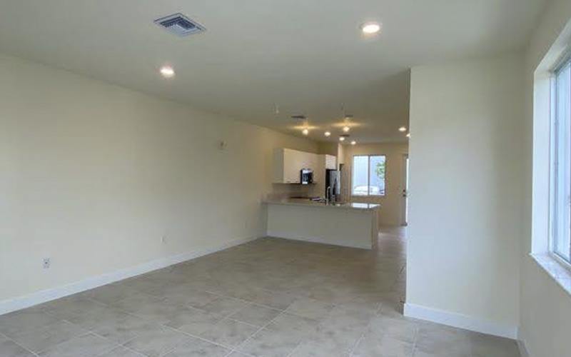 6425 Nw 103rd Pl – photo 2