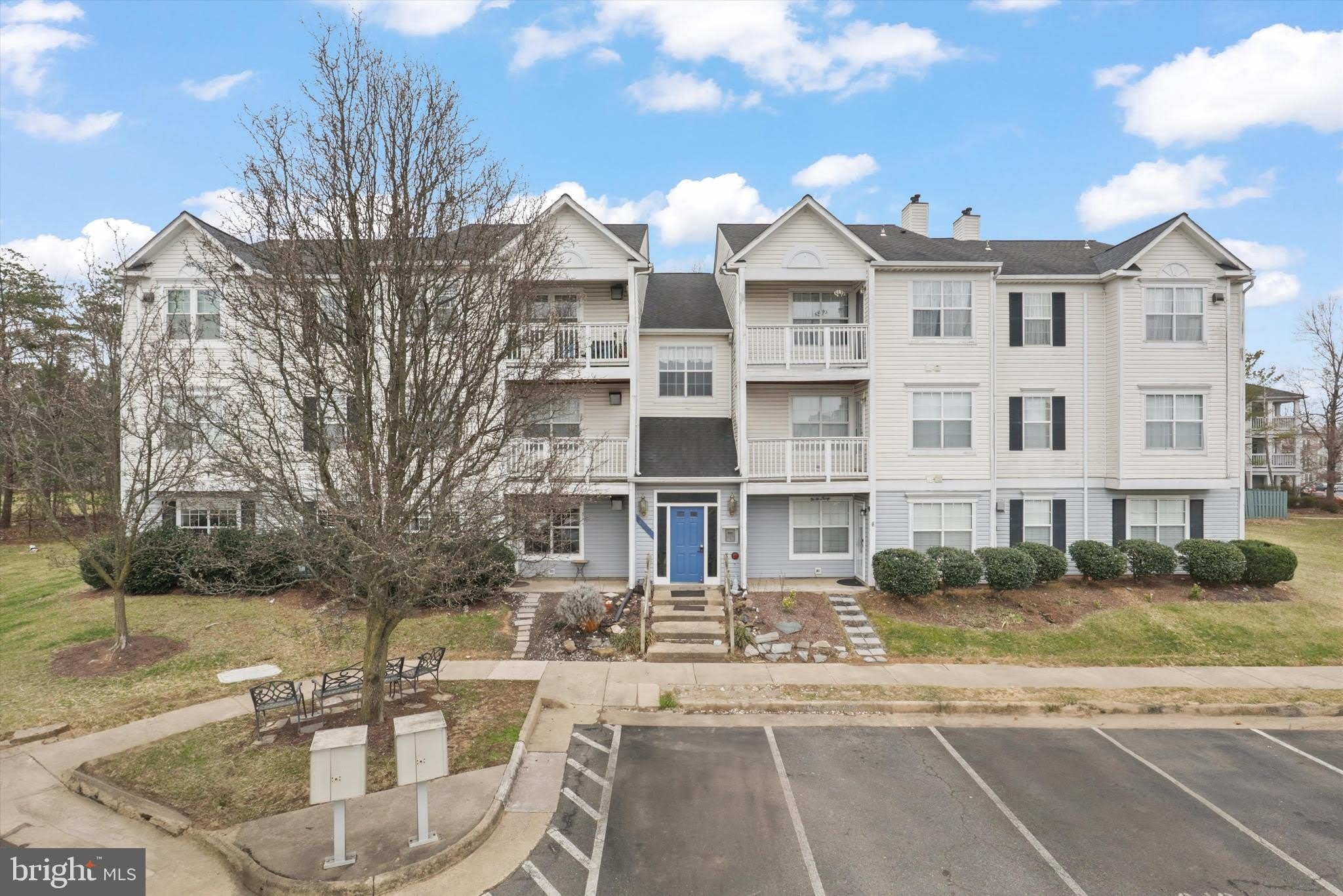 8058 LISLE Drive – photo 2