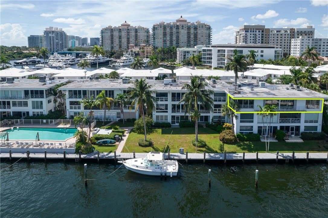 2717 Yacht Club Boulevard – photo 2