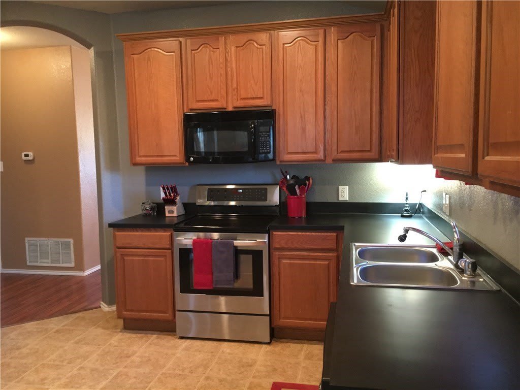 584 Arthur Drive – photo 4