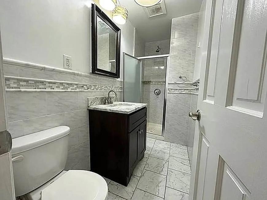 382 Wadsworth Avenue – photo 3