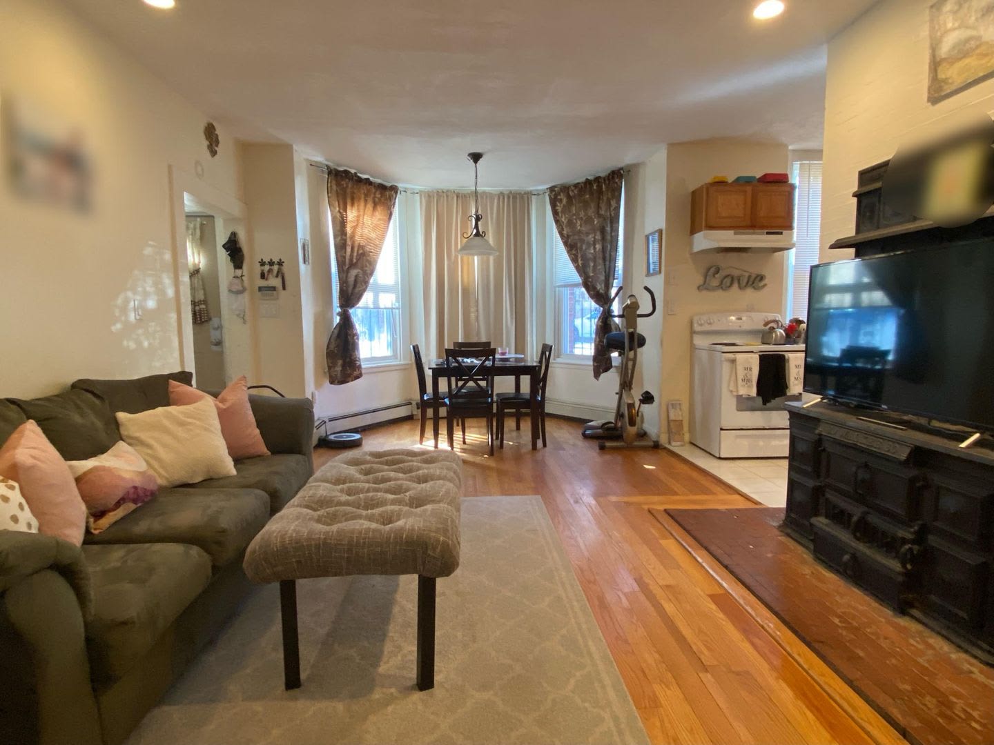 Nice 1 bed with office – photo 4