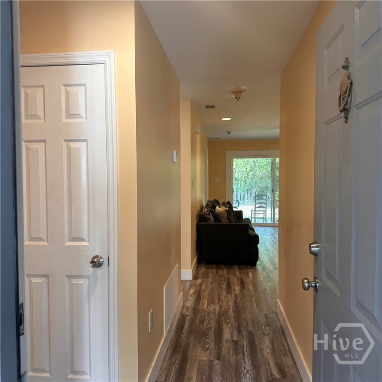 300 Hampton Street – photo 2