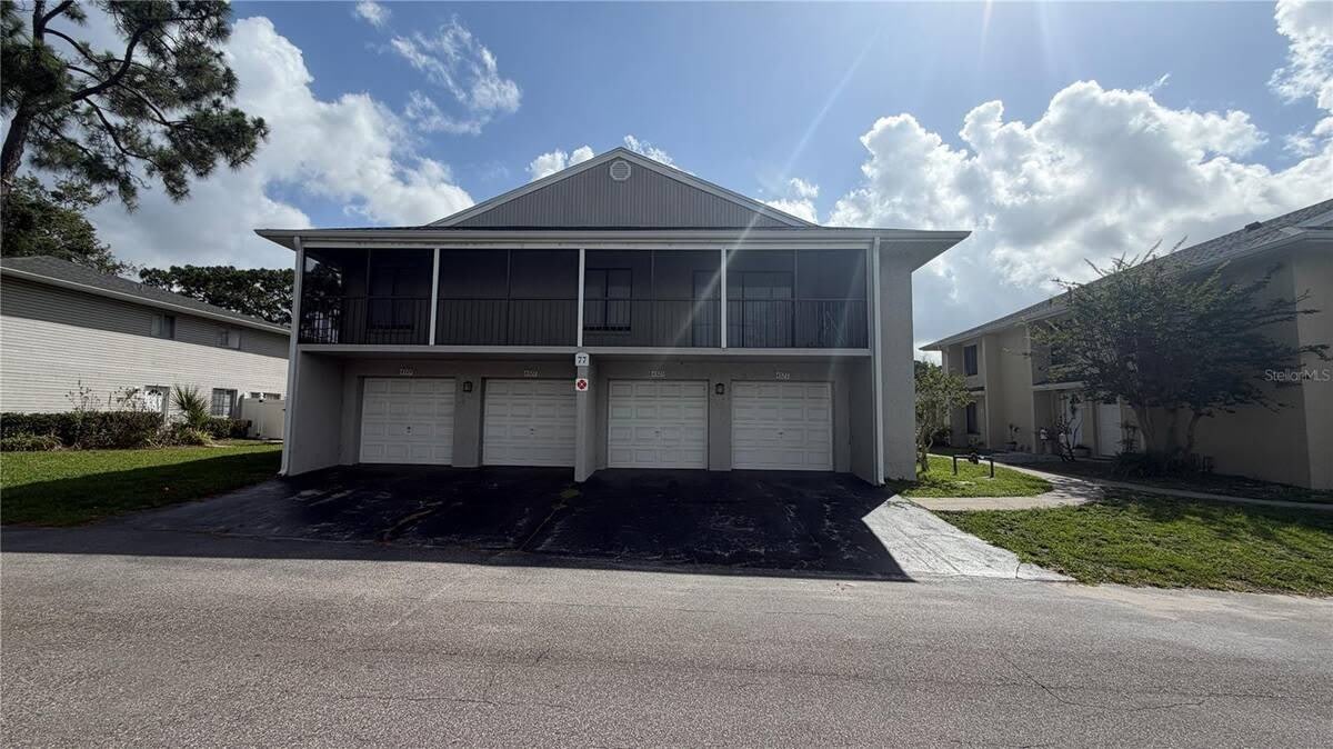 4323 Pinebark Avenue – photo 2