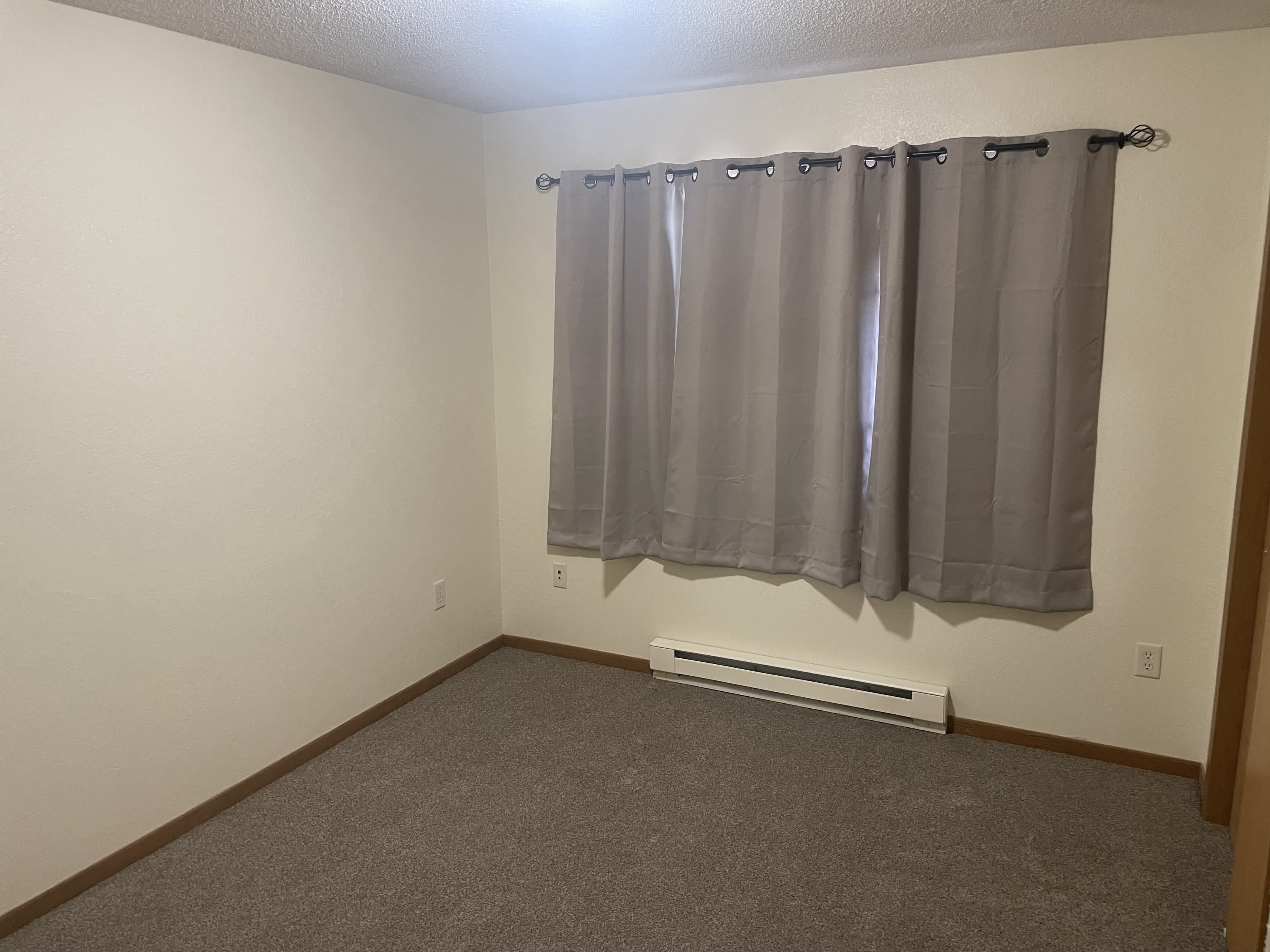 1063 East Cascade Avenue 1 – photo 5