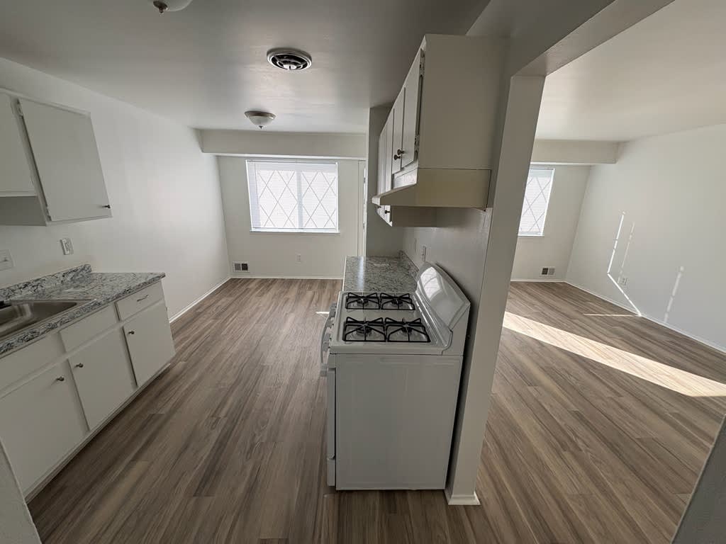 24881 Mayfair Street – photo 2