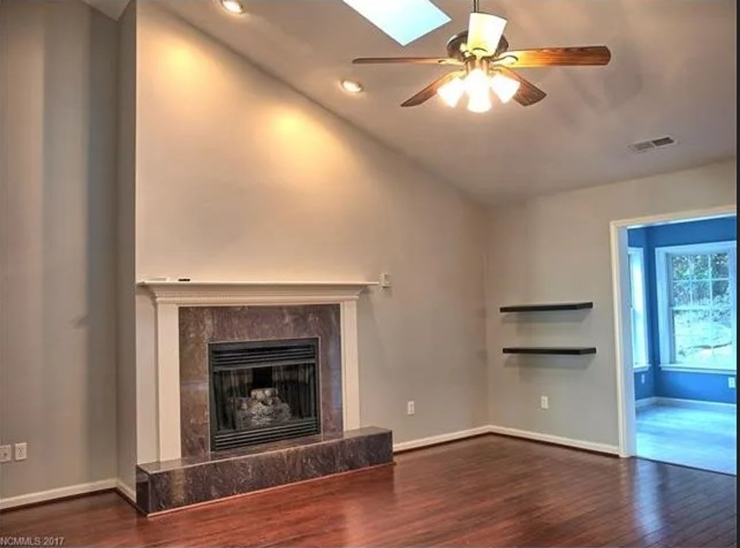 Spacious home in quiet East Asheville neighborhood – photo 4