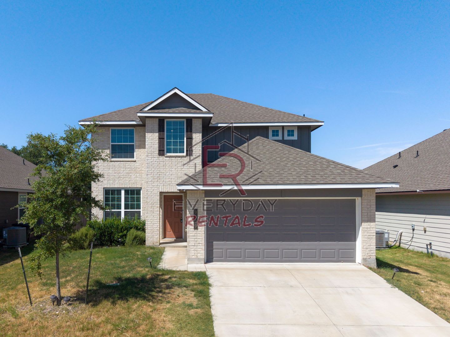 One Of A Kind 2 Story Home In Yowell Ranch – photo 1