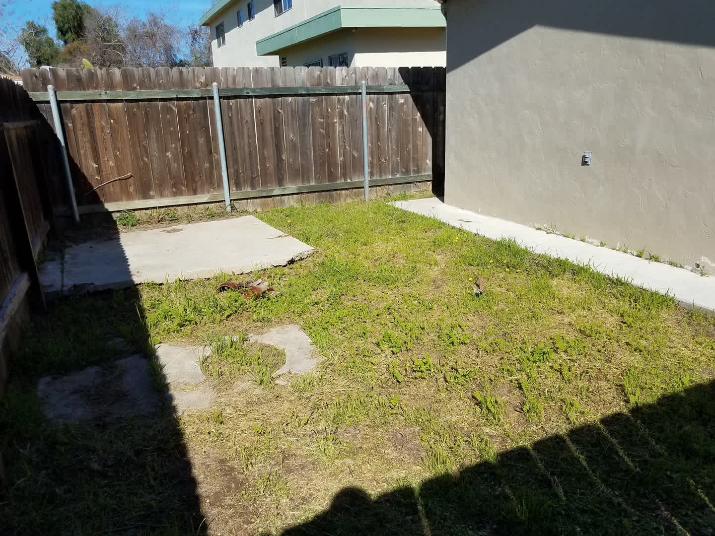 3-Bed, 1.5-Bath House w/1-Car Garage, Close to Commissary – photo 4