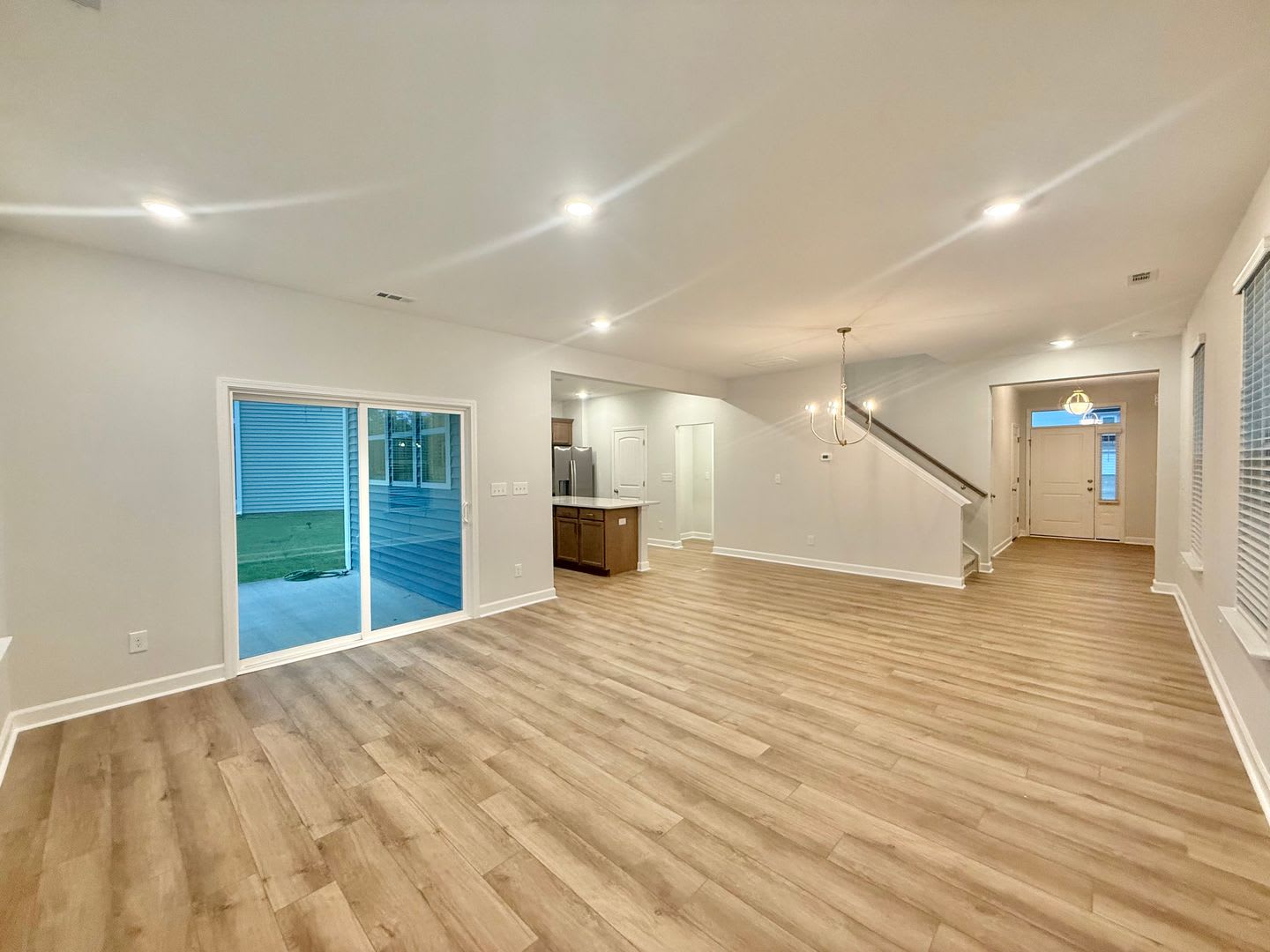 Stunning New Construction 3Bd 2 5Ba Garner Home In A Cul De Sac With Easy Access To Interstates White Oak Crossing And Downtown Raleigh – photo 4