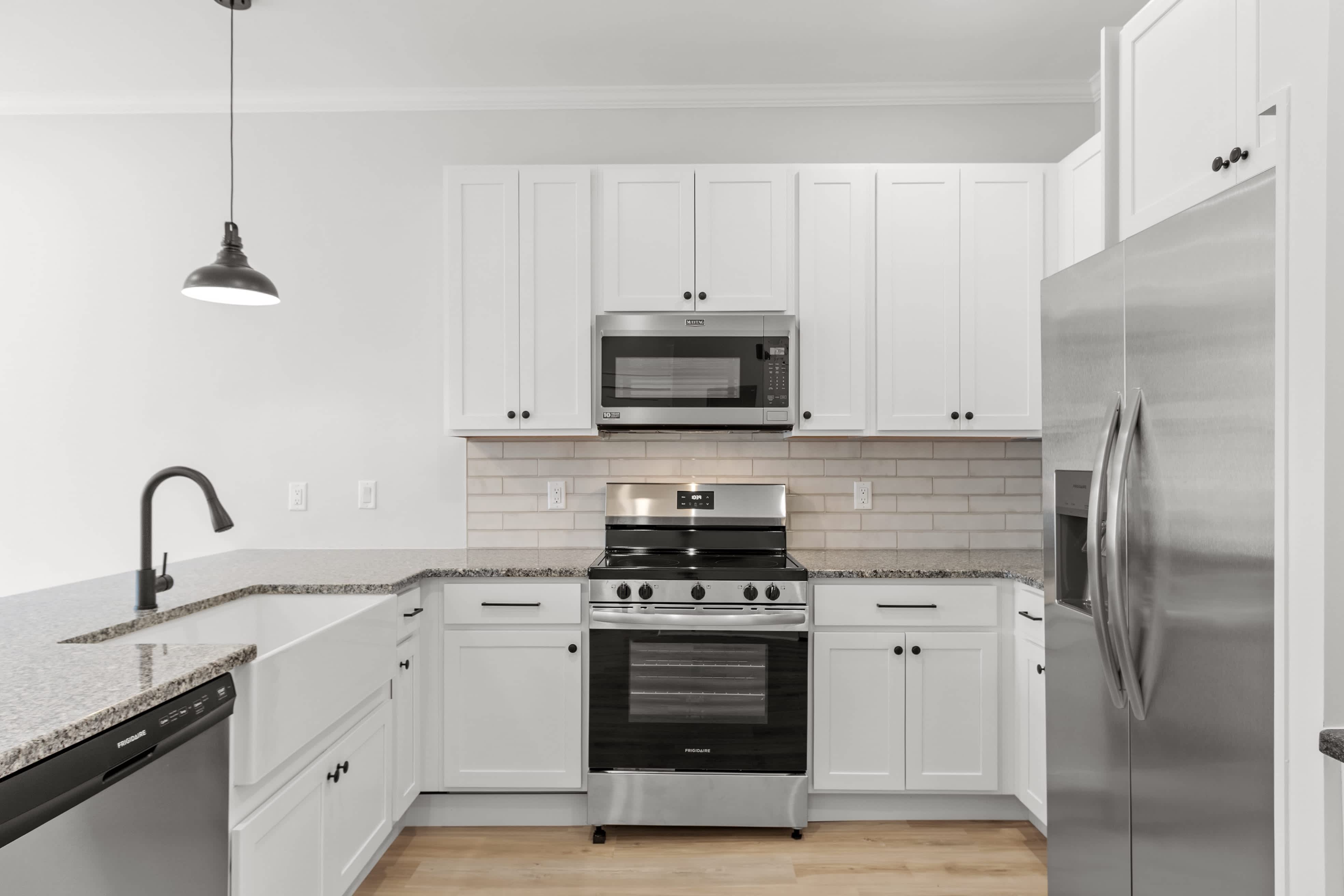 843 Main Street – photo 5