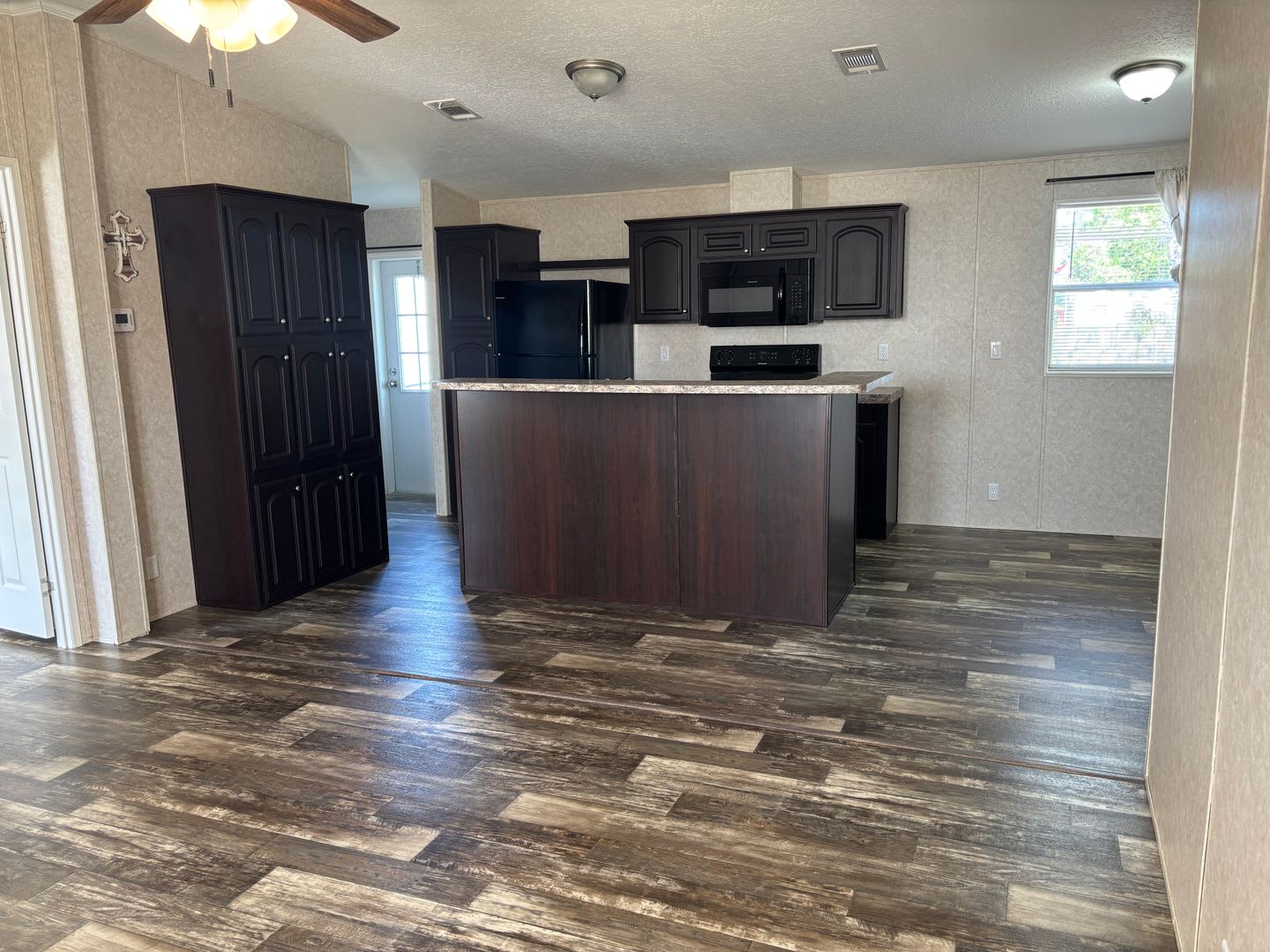 3910 W 25th St – photo 3