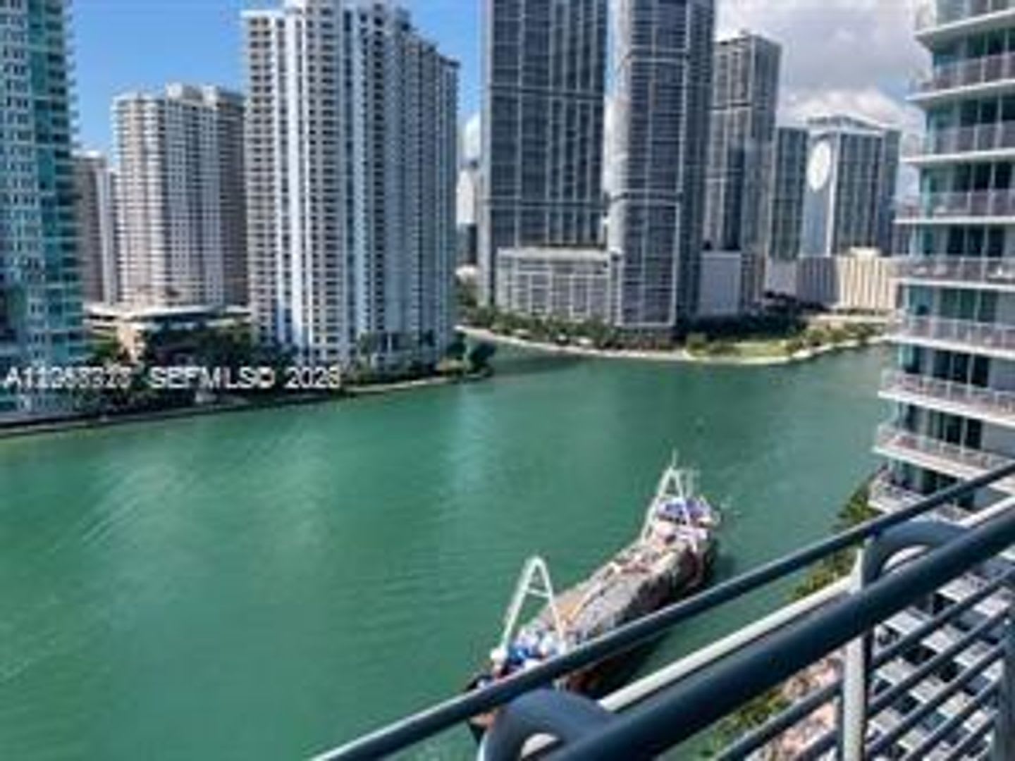 335 S Biscayne Blvd cu-1805, Miami, FL 33131 – photo 4
