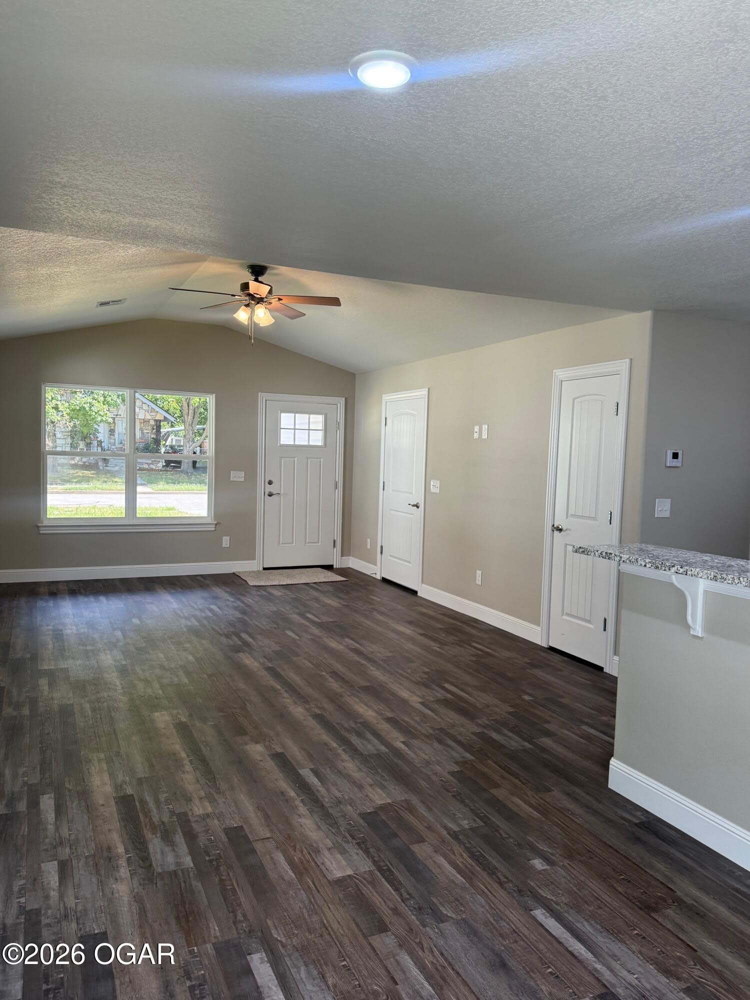 1216 W Austin Street – photo 2