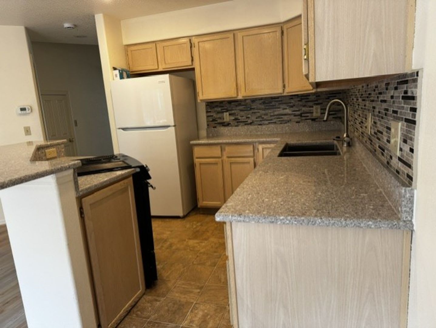SW Bend Townhome – photo 3