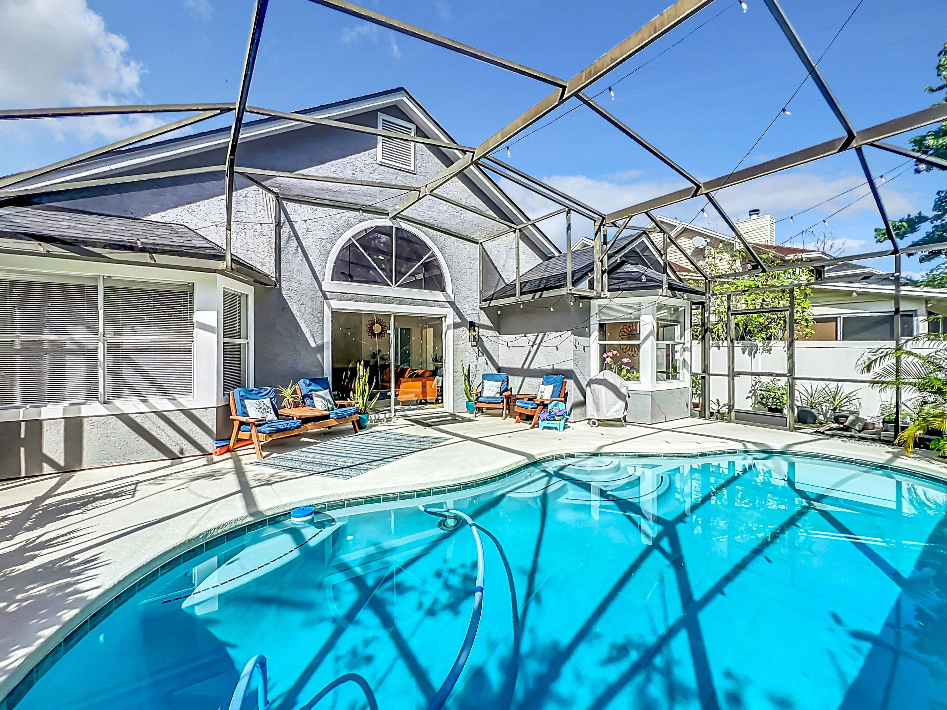 489 Harvest Oak Ct – photo 2