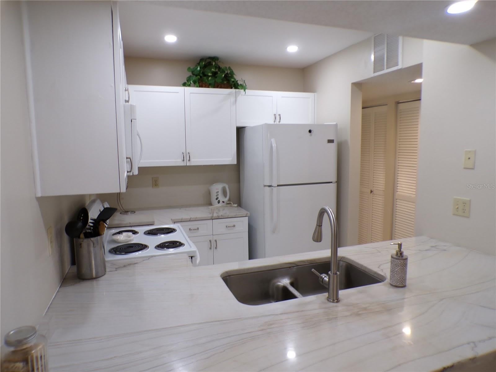 622 Bird Bay Drive S – photo 3
