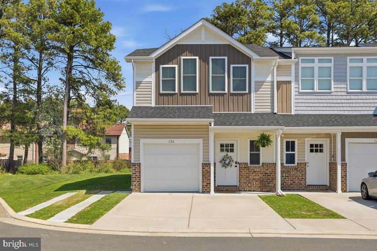 126 STELLA Court – photo 5