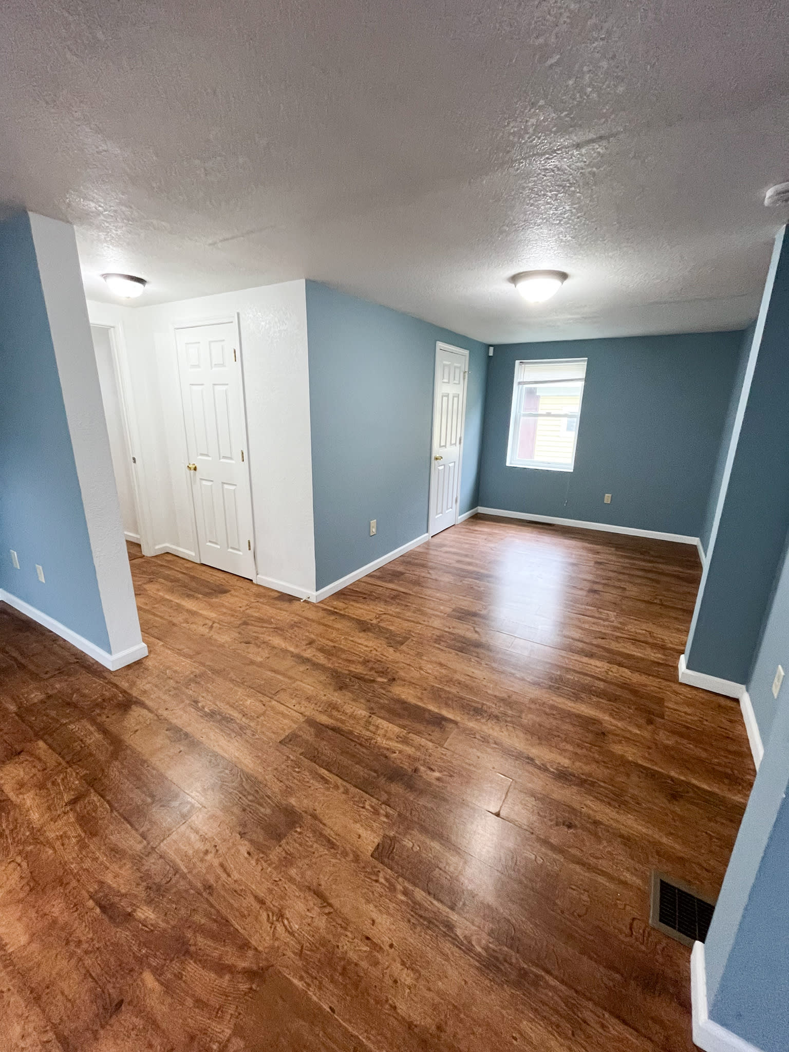 195 Mechanic Street – photo 2