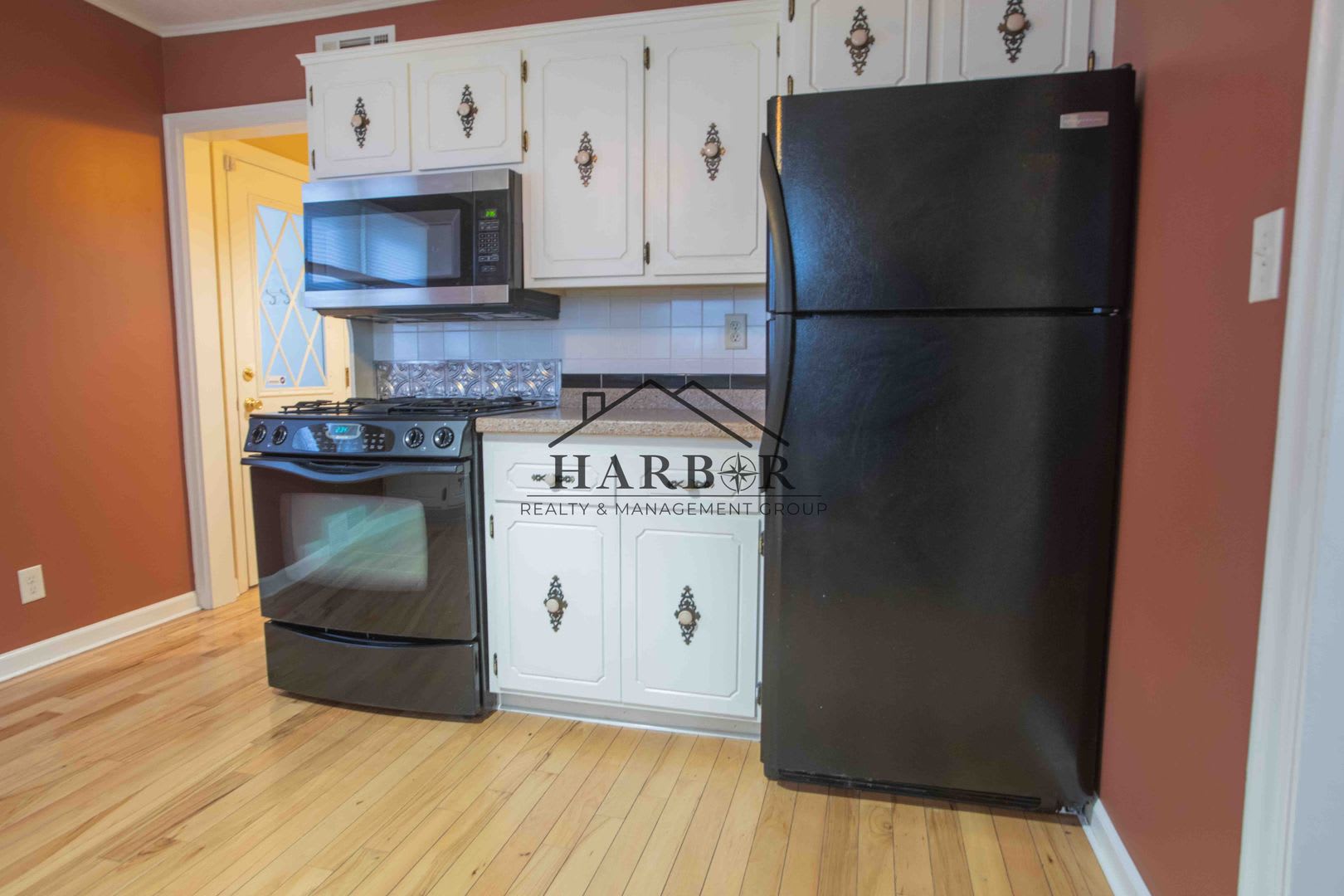 Single Family Home in NW Rochester! – photo 2