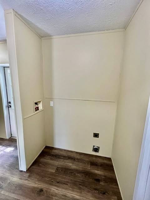 8001 Hamilton Ave – photo 5