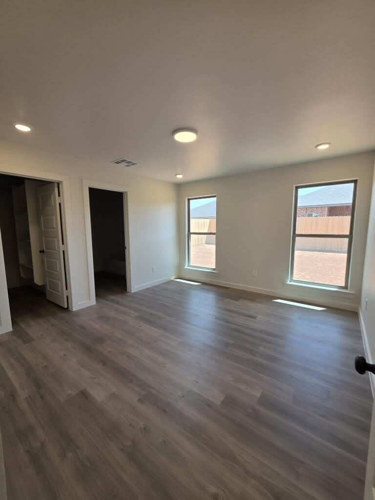 908 Gold Rush Ave – photo 5