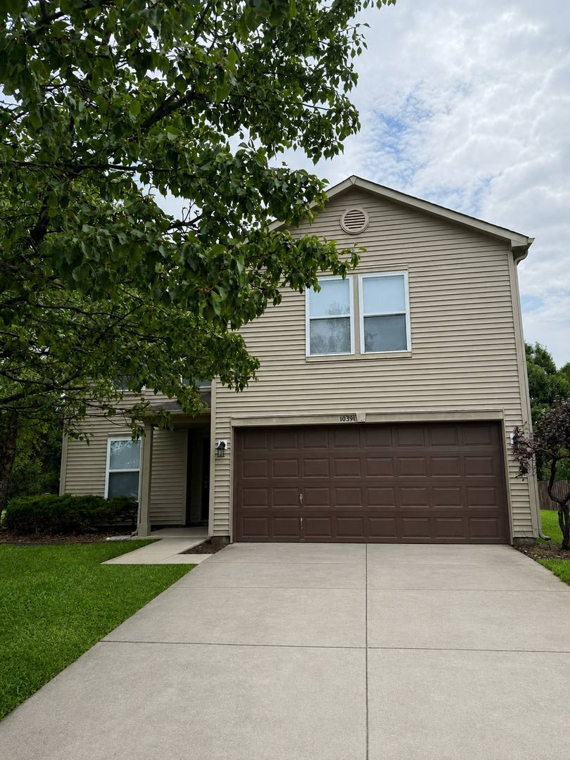 Move-In Ready 3-Bedroom Home in Fishers with Brand-New Flooring! – photo 1