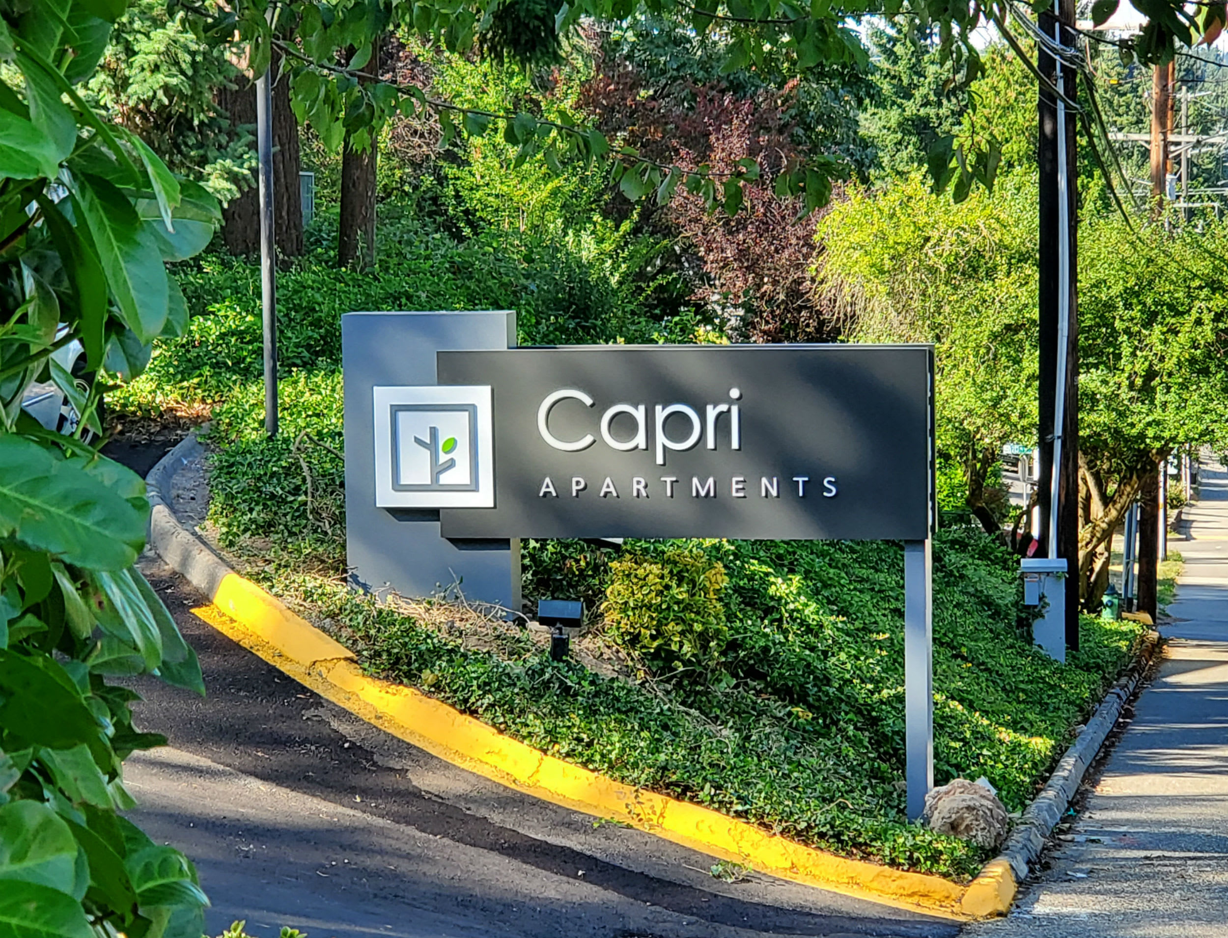 Capri Apartments – photo 5