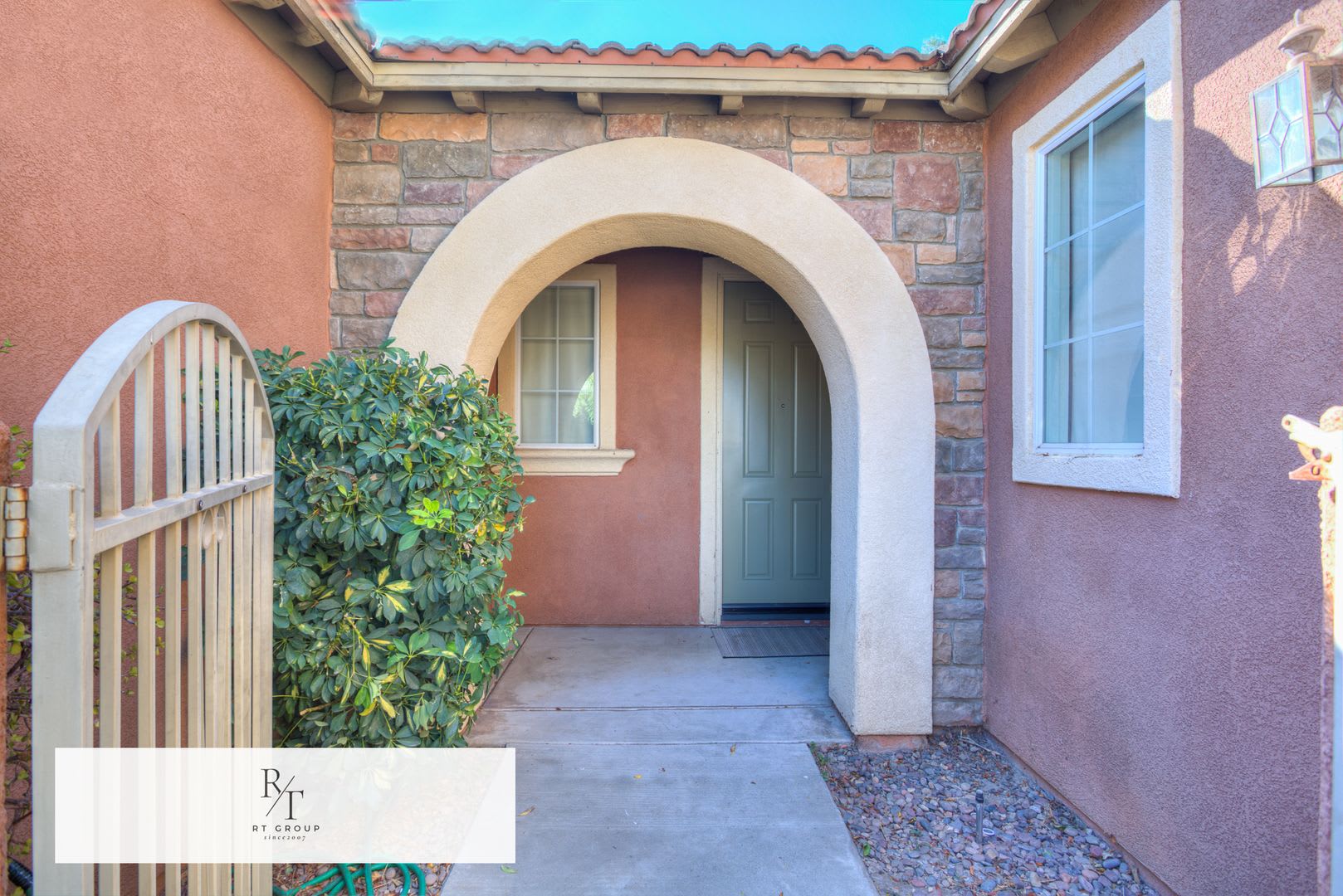 3 Bed 2 Bath Bonus Room Perris Val Verde School District – photo 2
