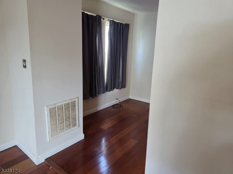 426 Tompkins St – photo 5