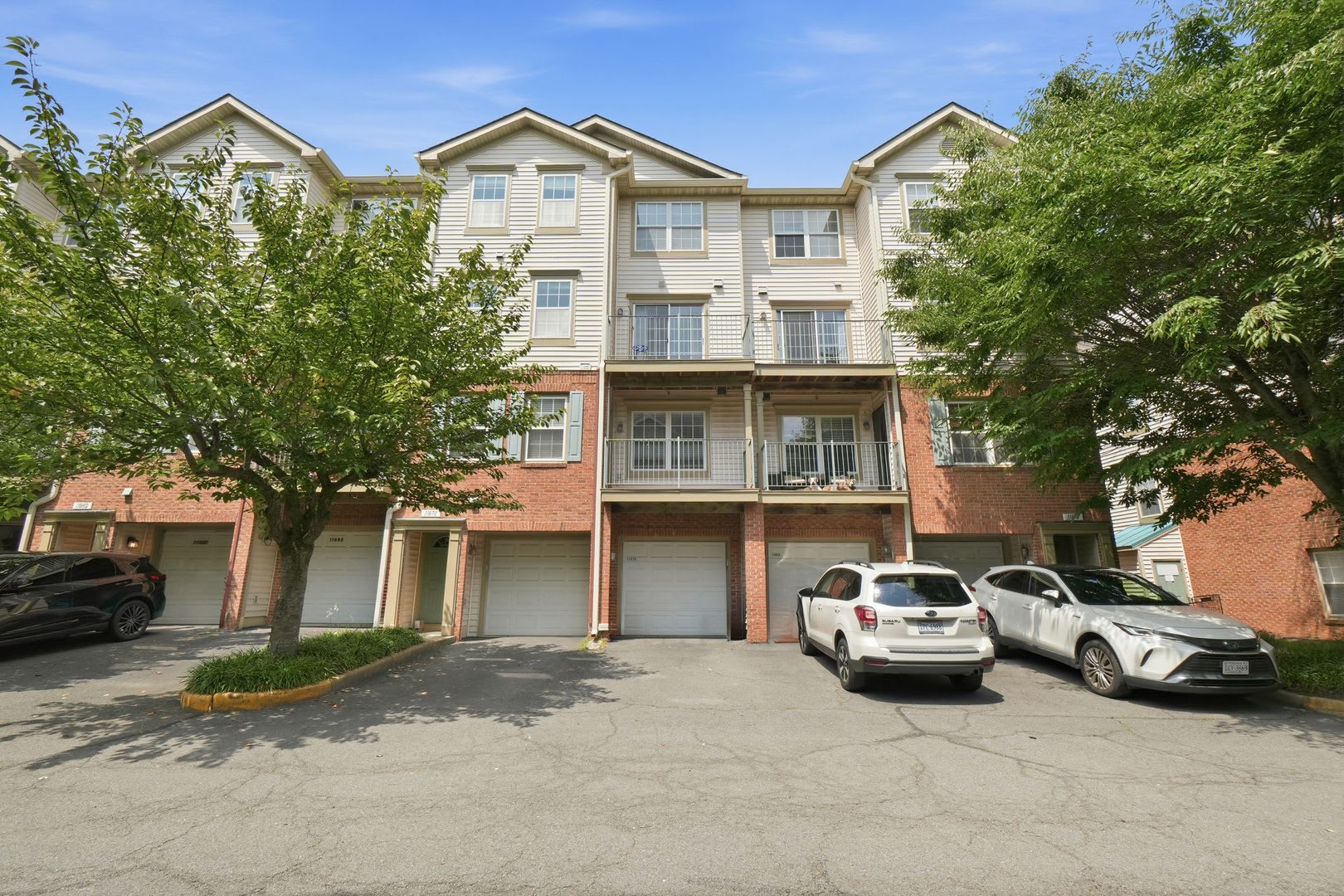 11876 Breton Court Reston, VA 20191 – photo 1
