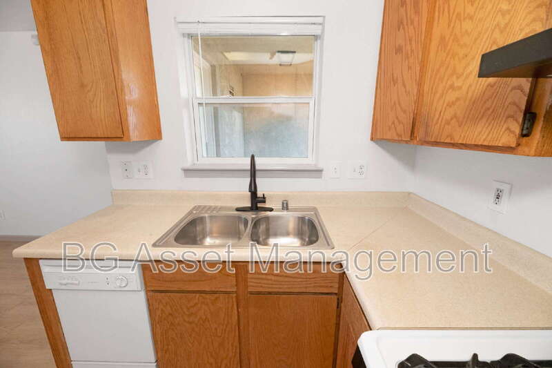 2340 22nd Street – photo 5