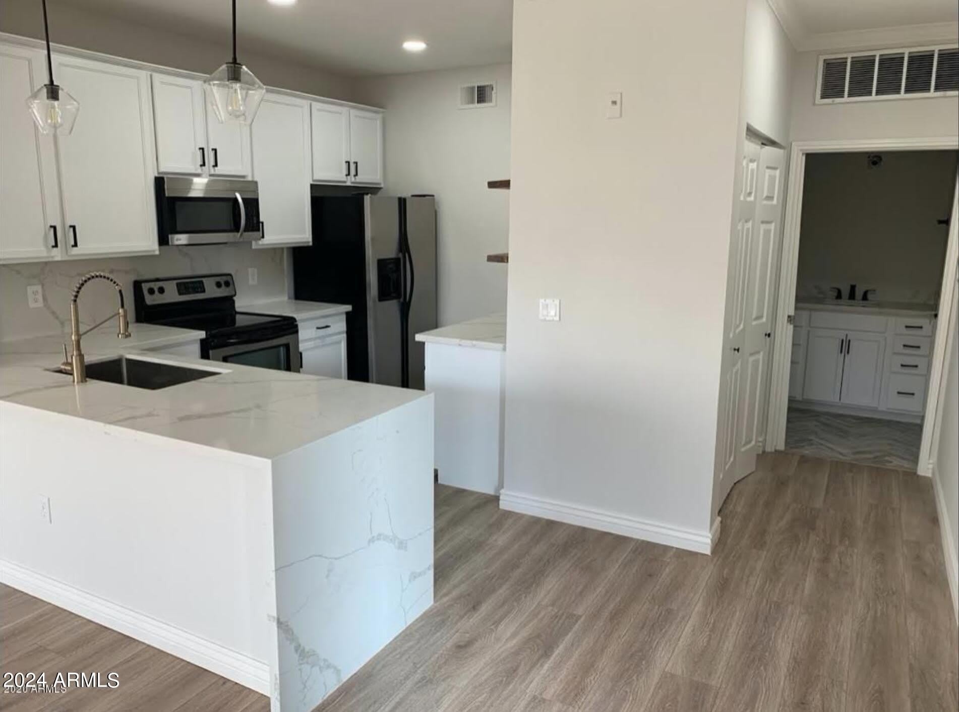7009 E ACOMA Drive – photo 1