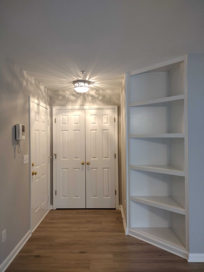 Beautiful Maintenance Free Main Level Condominium In Ivy Glen – photo 1