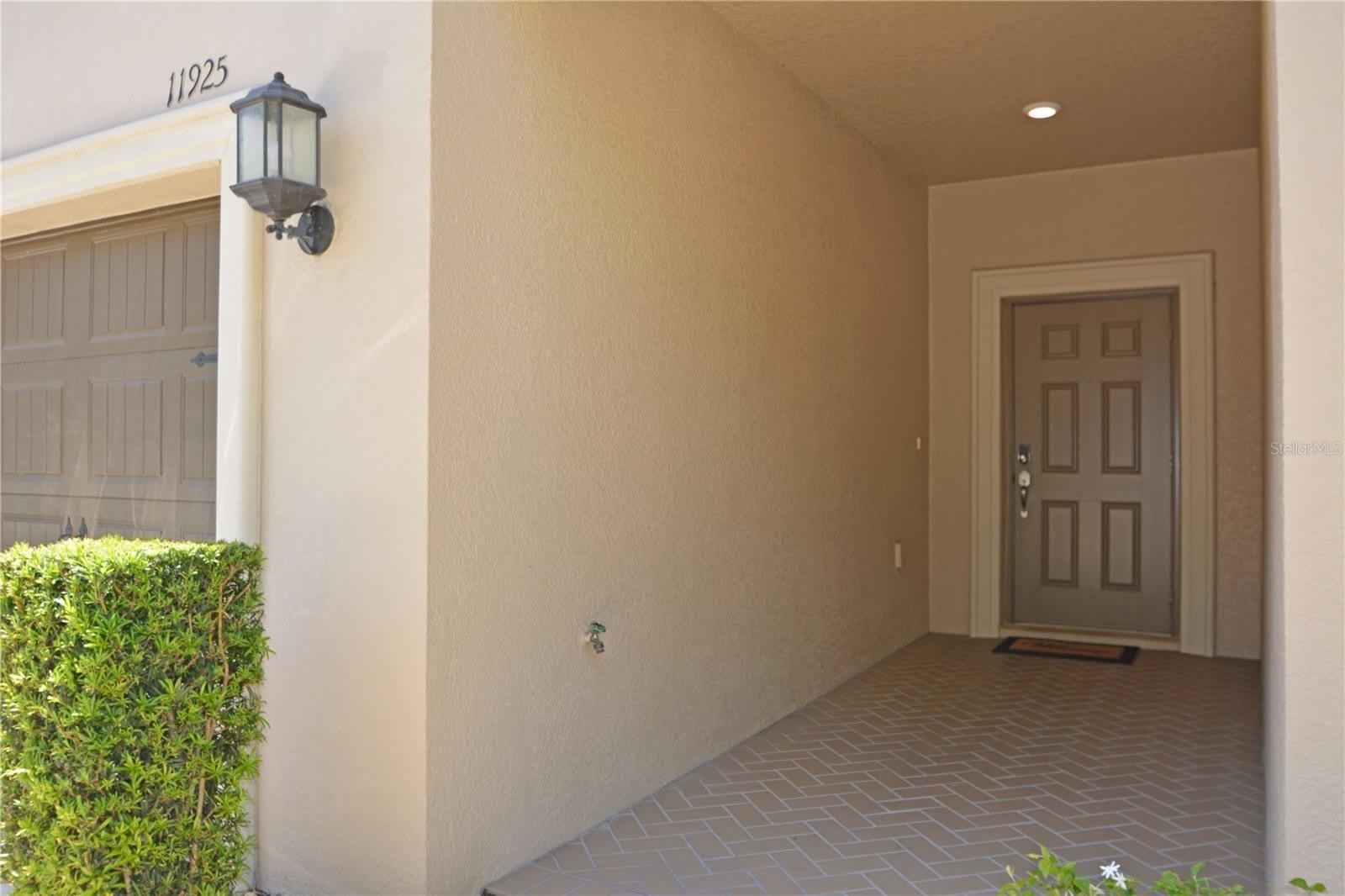 11925 GREENGATE Drive – photo 3