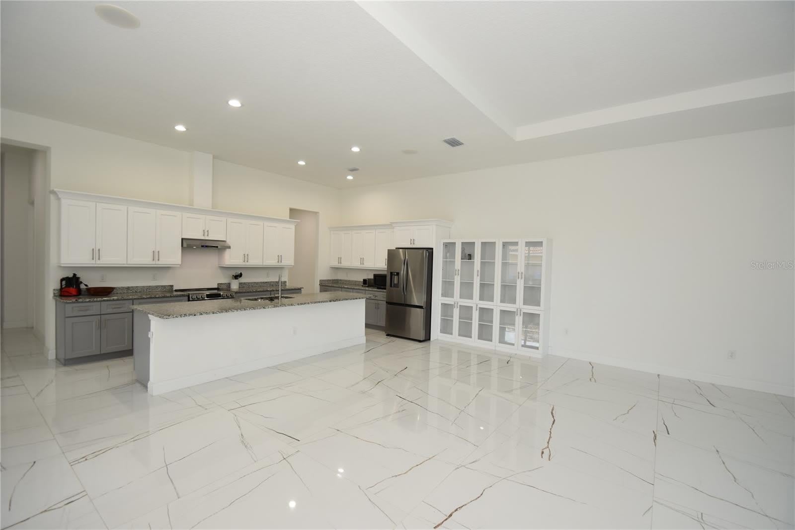 108 PLAIN VIEW Drive – photo 3