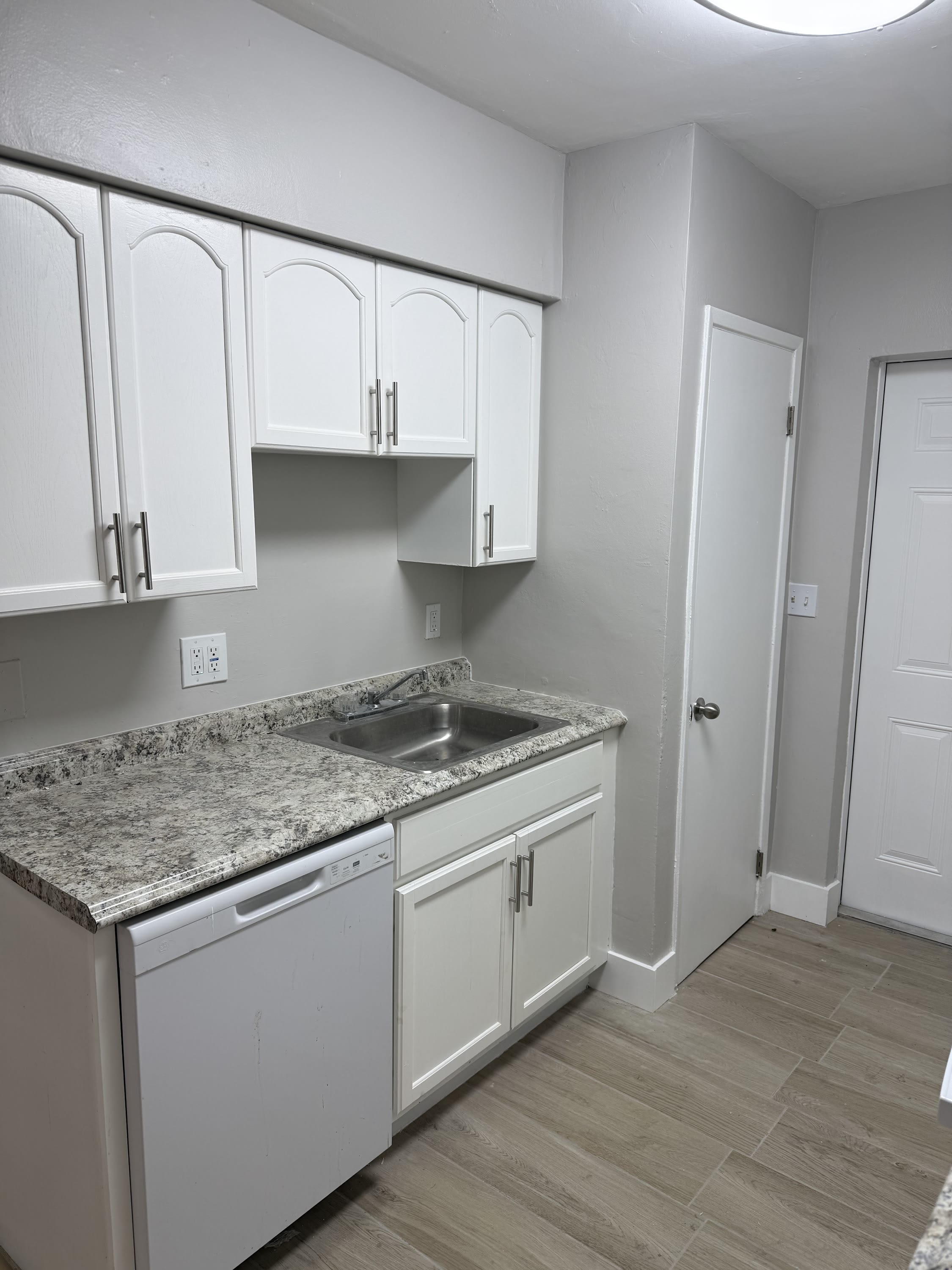 759 Northeast 13th Court – photo 4