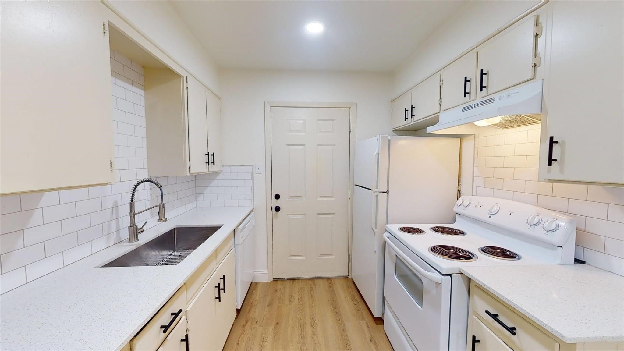 614 W Heard Street – photo 2